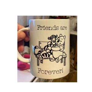 Super Cute Winnie The Pooh "Friends Are Forever" Mug